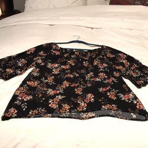 Democracy Size Large Black/multi Top